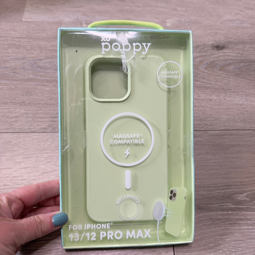 NIB XO Poppy iPhone 13 12 Pro Max Case MagSafe Pistachio Green Silicone
